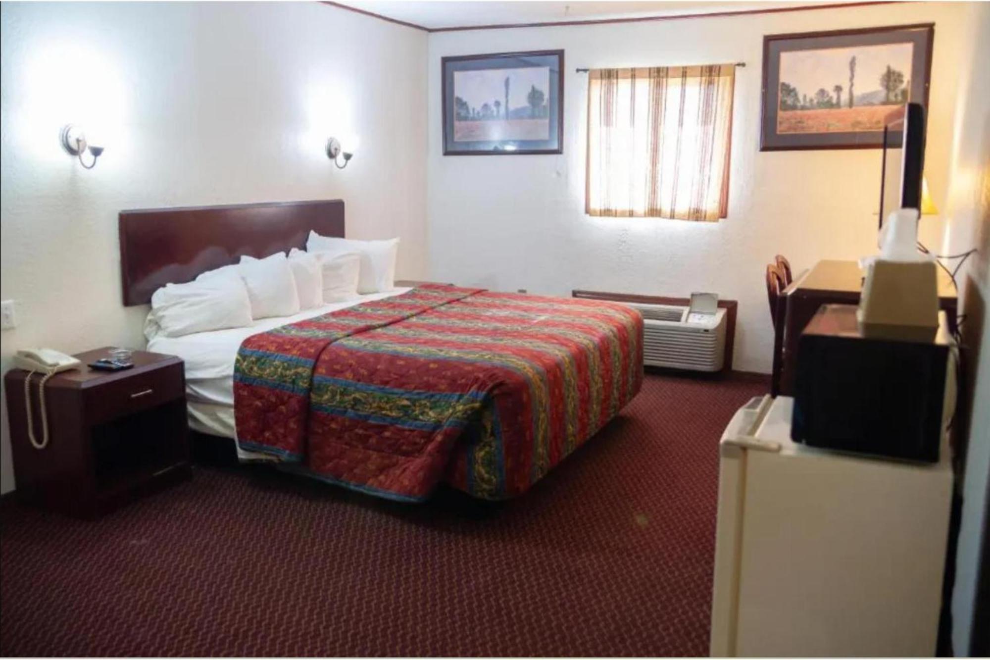 Marshall Lodge By Oyo Hwy 65 المظهر الخارجي الصورة